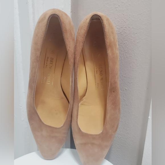 Bruno Magli Vintage Gold Heel Cognas Suede Shoe Sz 7 🌴 - Picture 6 of 13